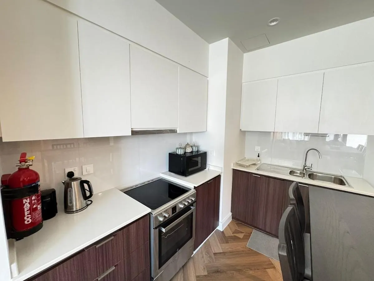 Stylish Poolside Stay Brand New Interiors Dubai 0*,  United Arab Emirates